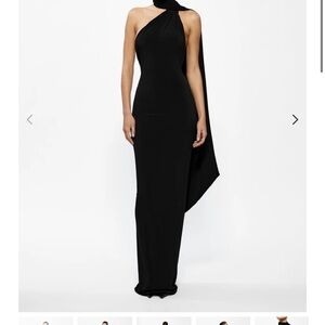 Effie kat’s : Chic Black One-Shoulder Maxi Dress